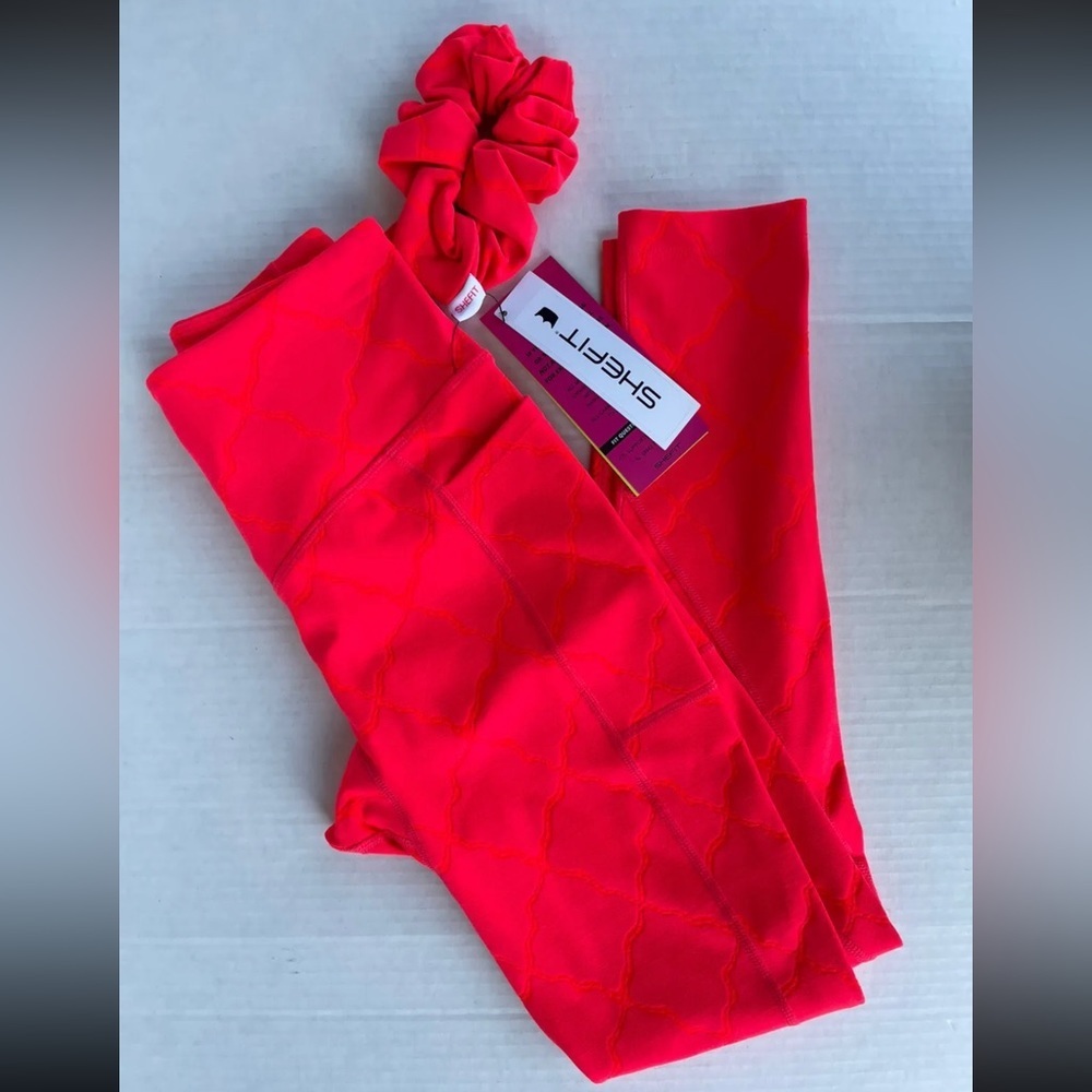 SHEFIT NWT Boss Leggings Luxe Large Red Coral Squat Proof High Rise Yoga Pants - Picture 2 of 16
